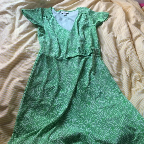 Loft short sleeved dress