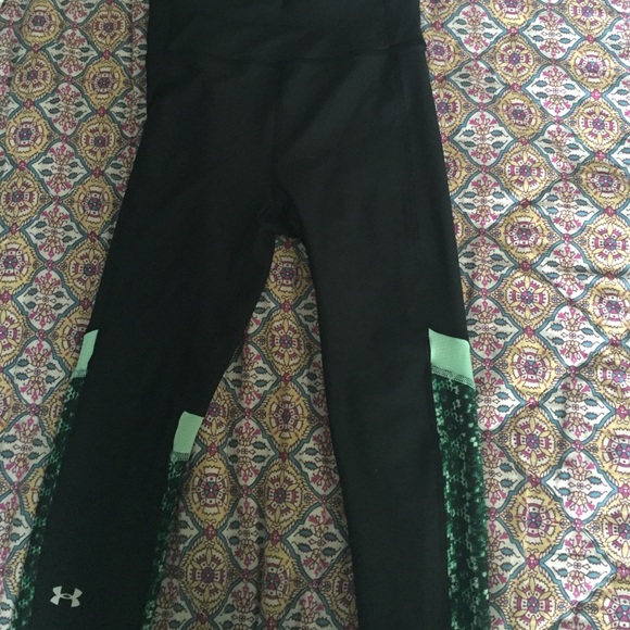 Under Armor women's heatgear armour