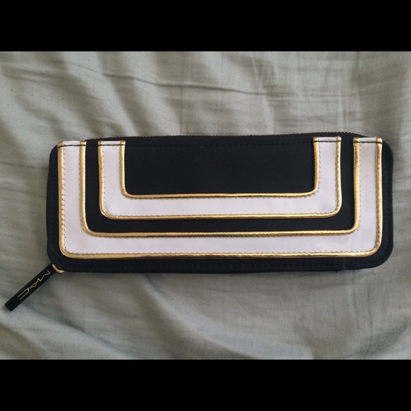 MAC cosmetic brush bag