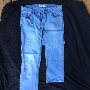 Light washed slim fit jeans.