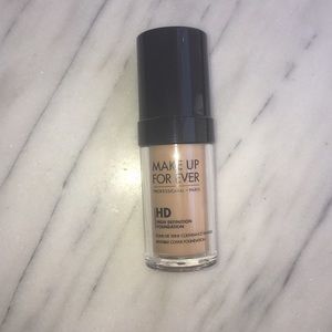Make Up For Ever Ultra HD Foundation