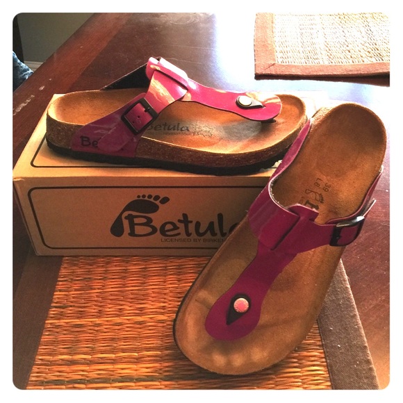 Birkenstock Betula Rap size 39 in patent plum