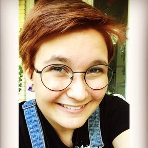 Meet your Posher, Emma