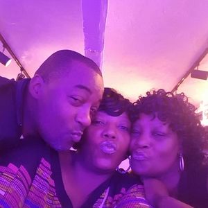 Meet your Posher, Angela