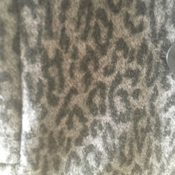 Leopard print blazer with fur collar - Picture 3 of 4