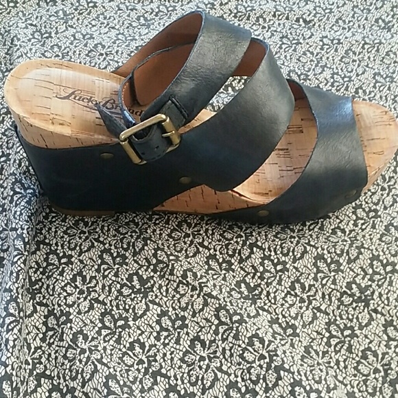 Lucky Brand wedge