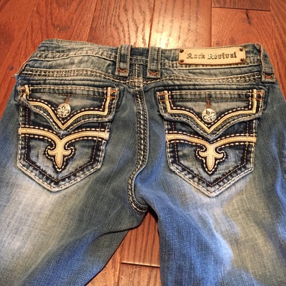 ROCK REVIVALS