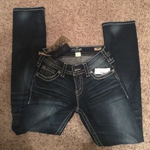Suki Straight Leg Jeans