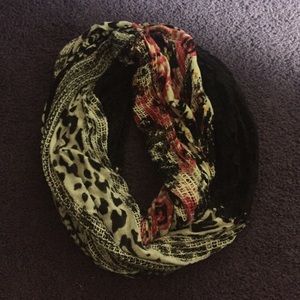 Infinite scarf