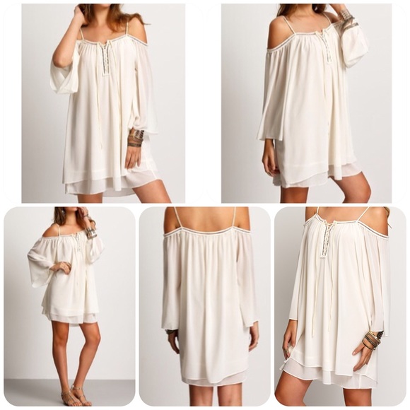 🔆SALE🔆 *NWOT* Cold Shoulder Dress