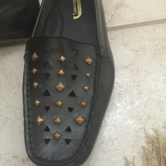 J.Renee black flat fancy shoes