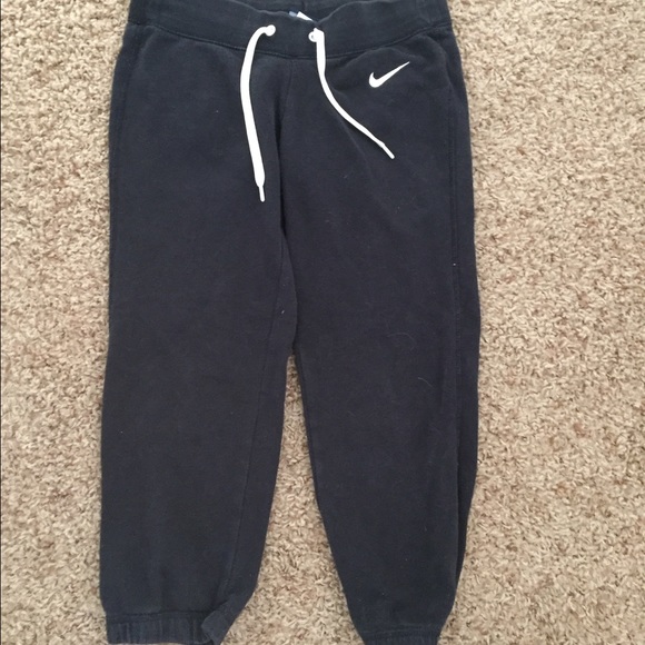 Nike Capri sweatpants