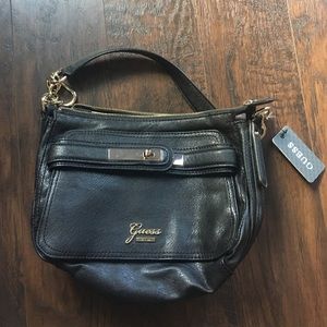 Guess shoulder bag "Cayenne". NWT