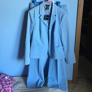 🌈 Blue Pantsuit 🌈