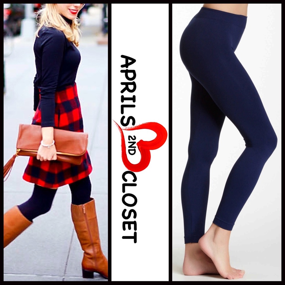 ❌SOLD❌SEAMLESS LEGGINGS Navy Blue - Picture 2 of 7