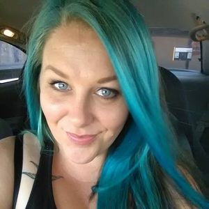 Meet your Posher, Melly