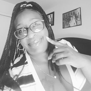 Meet your Posher, Veronica