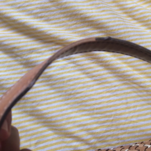 Nine West small tan woven purse - Picture 2 of 4