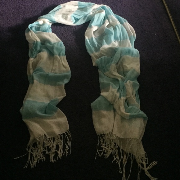 Scarf! - Picture 1 of 2