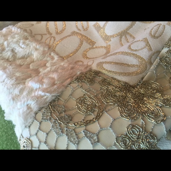 Bebe gold and cream hobo purse - Picture 3 of 4