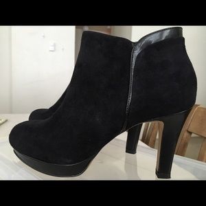 Clarks Shoes - Clark's Black Delsie Stella Suede Ankle Boots Clarks Shoes - Clark's Black Delsie Stella Suede Ankle Boots