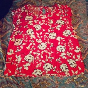 PRICE DROP!! Ava Christine Tee