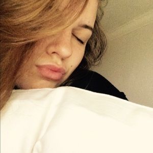 Meet your Posher, Karis