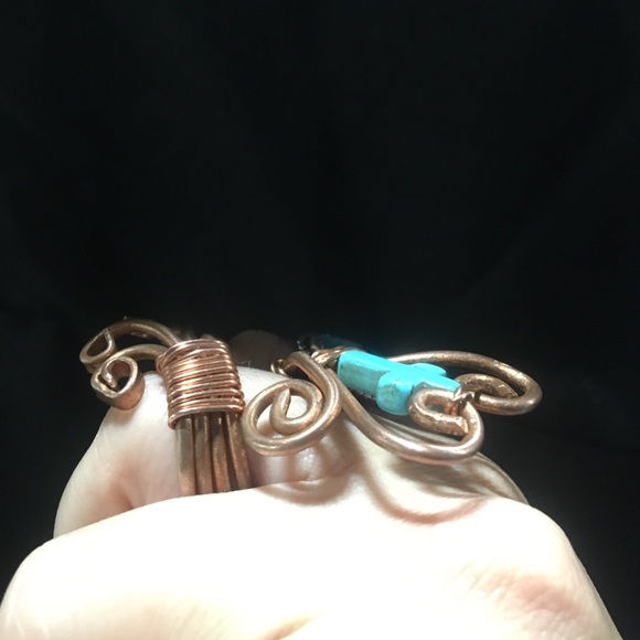 Turquoise Cross Cooper Wire Adjustable Ring - Picture 3 of 4