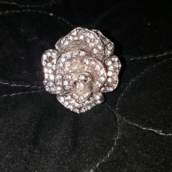 Flower ring