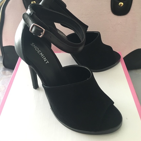 New black Suede and Leather heels
