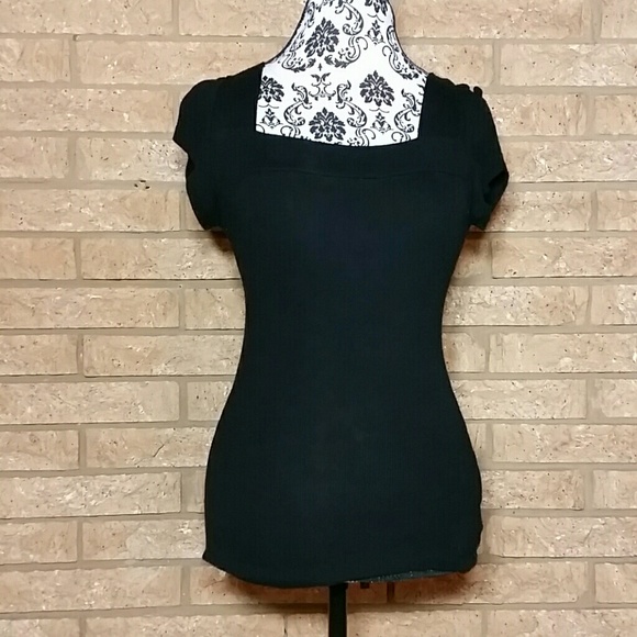 Sweetheart Ribbed Black Shirt