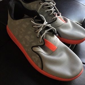 Jordan’s (red and grey)