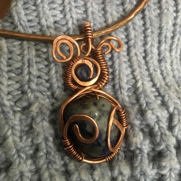 Native American Cooper Wire Lapis Pendant Necklace - Picture 3 of 5