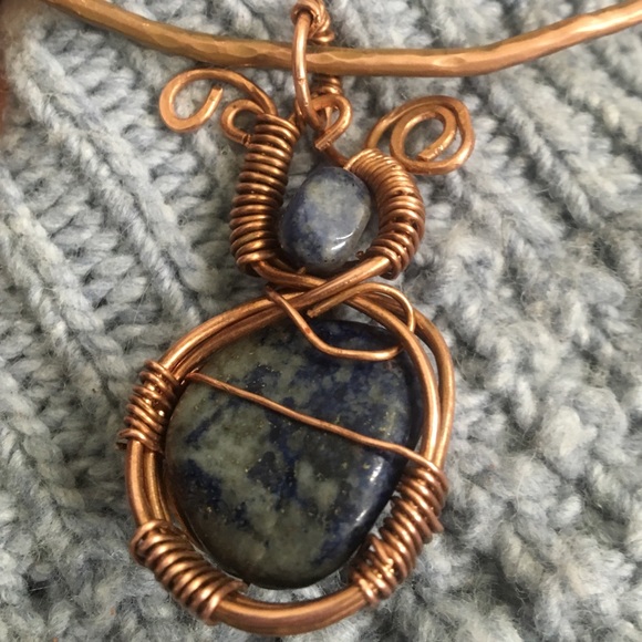 Native American Cooper Wire Lapis Pendant Necklace - Picture 5 of 5