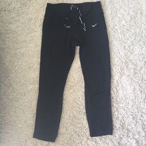 Nike dry fit mesh running capris