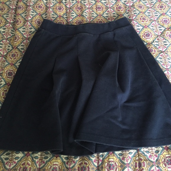 Cherokee navy school skirt