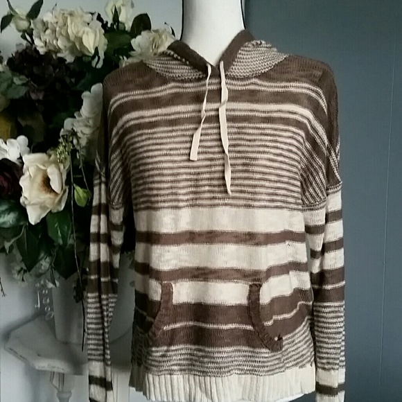 Thin brown and oatmeal colored hoodie