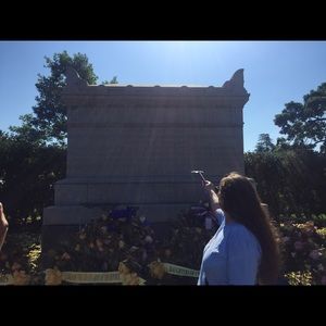 Meet your Posher, Gisel