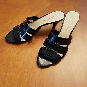 3" Black Leather Slide Sandals
