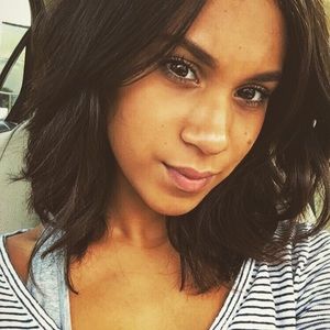 Meet your Posher, Brittney