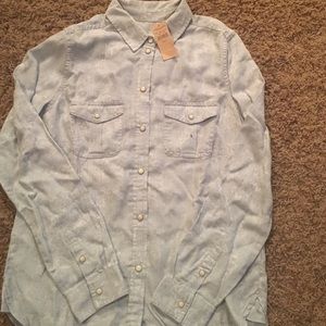 American Eagle Shirt