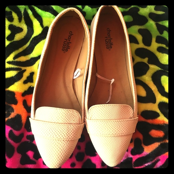 Flats - Picture 1 of 1