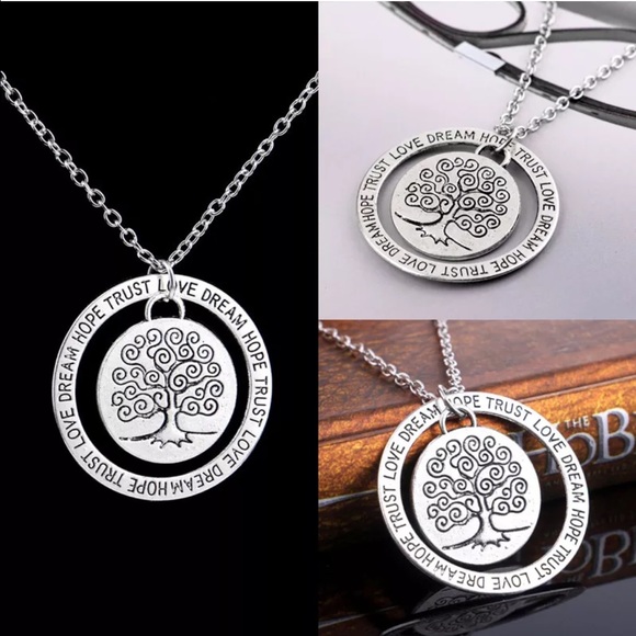 ✨NEW✨Love Dream Hope Trust Word Pendant Necklace - Picture 3 of 4