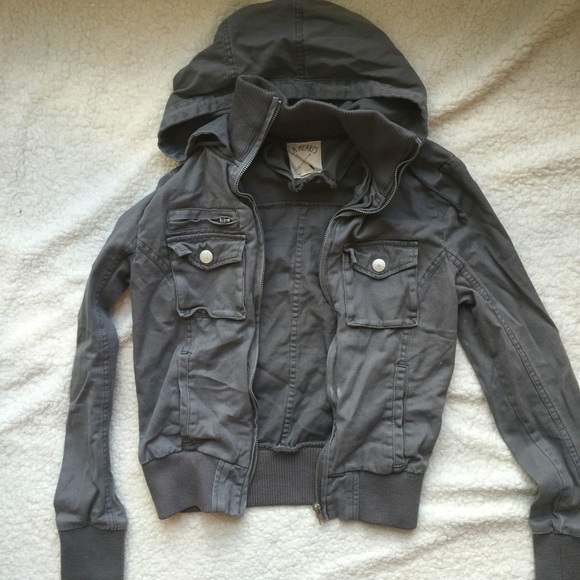 ⚡️Flash Sale⚡️LA Heart Utility Jacket