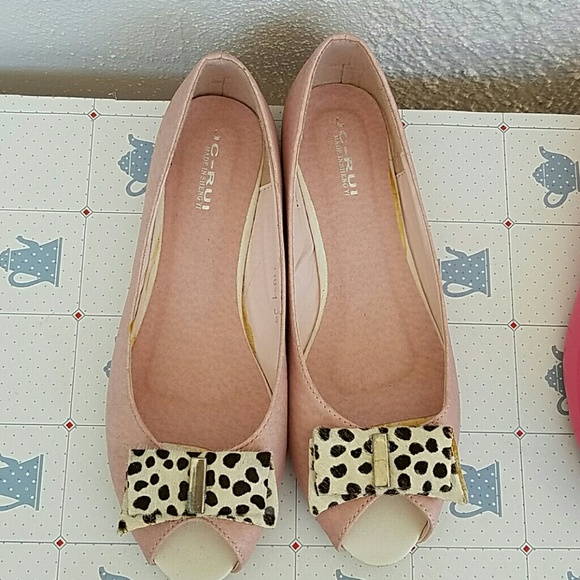 Flats - Picture 4 of 4