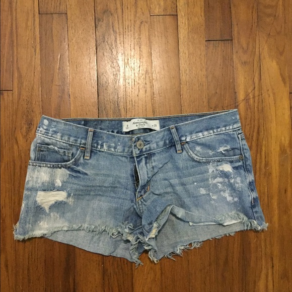 Acid wash Abercrombie and Fitch jean shorts