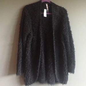 Black SUPER soft and cozy sweater!