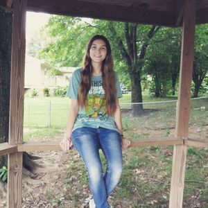 Meet your Posher, Alyssa