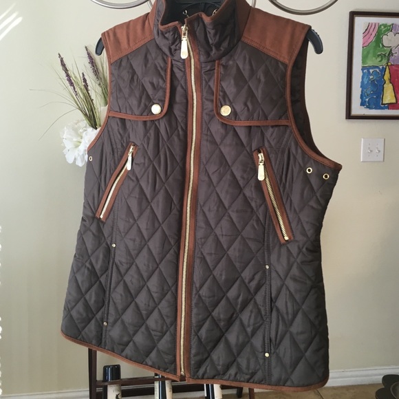 Vince Camuto puffer vest