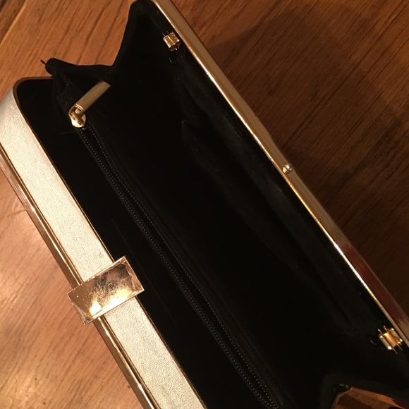 Silver and gold clutch - Picture 2 of 4